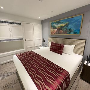 Studio met een King Size Bed
